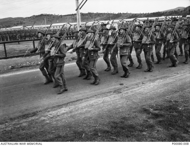 2nd40th_battalion_marching_out_of_brighton_camp_1940_ex_australian_war_memorial