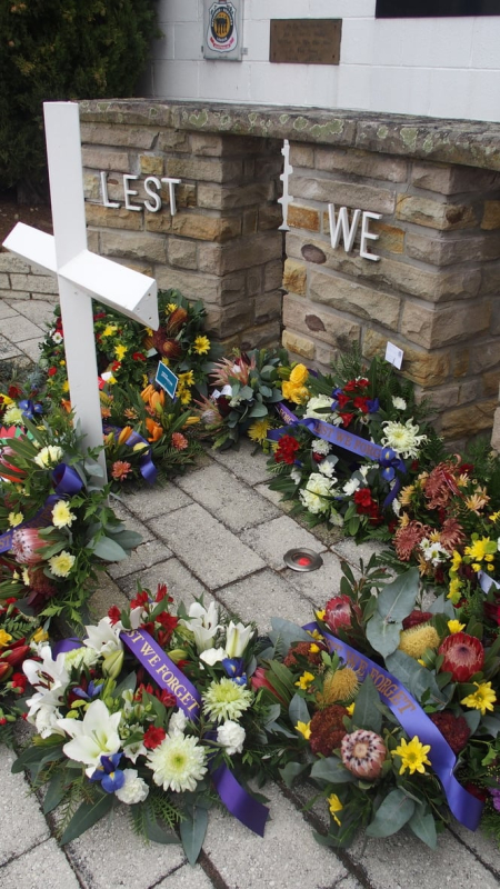 anzac_day_2022_lest_we_forget_ex_peter_dane